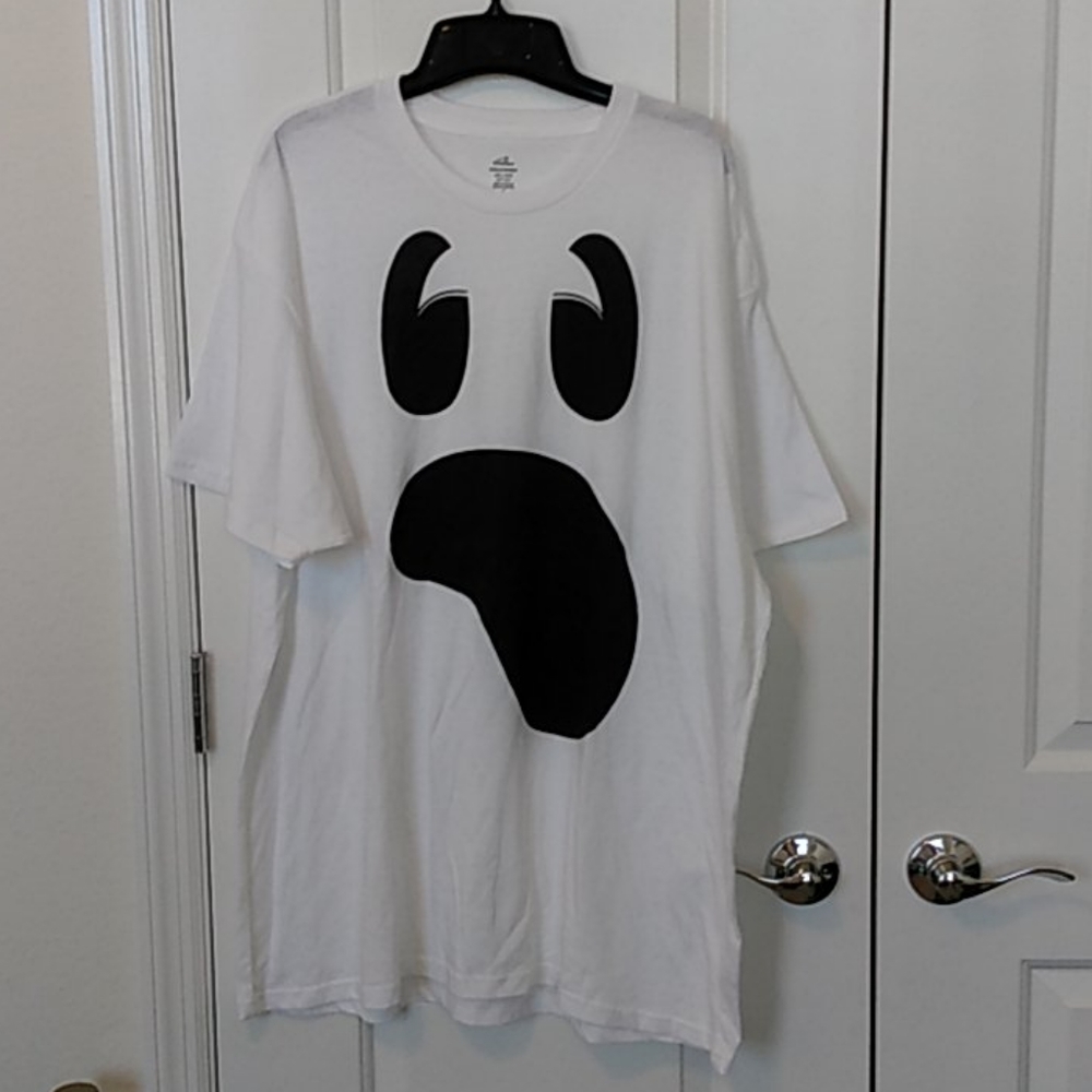 CELEBRATE HALLOWEEN WHITE MEN'S TEA SHIRT